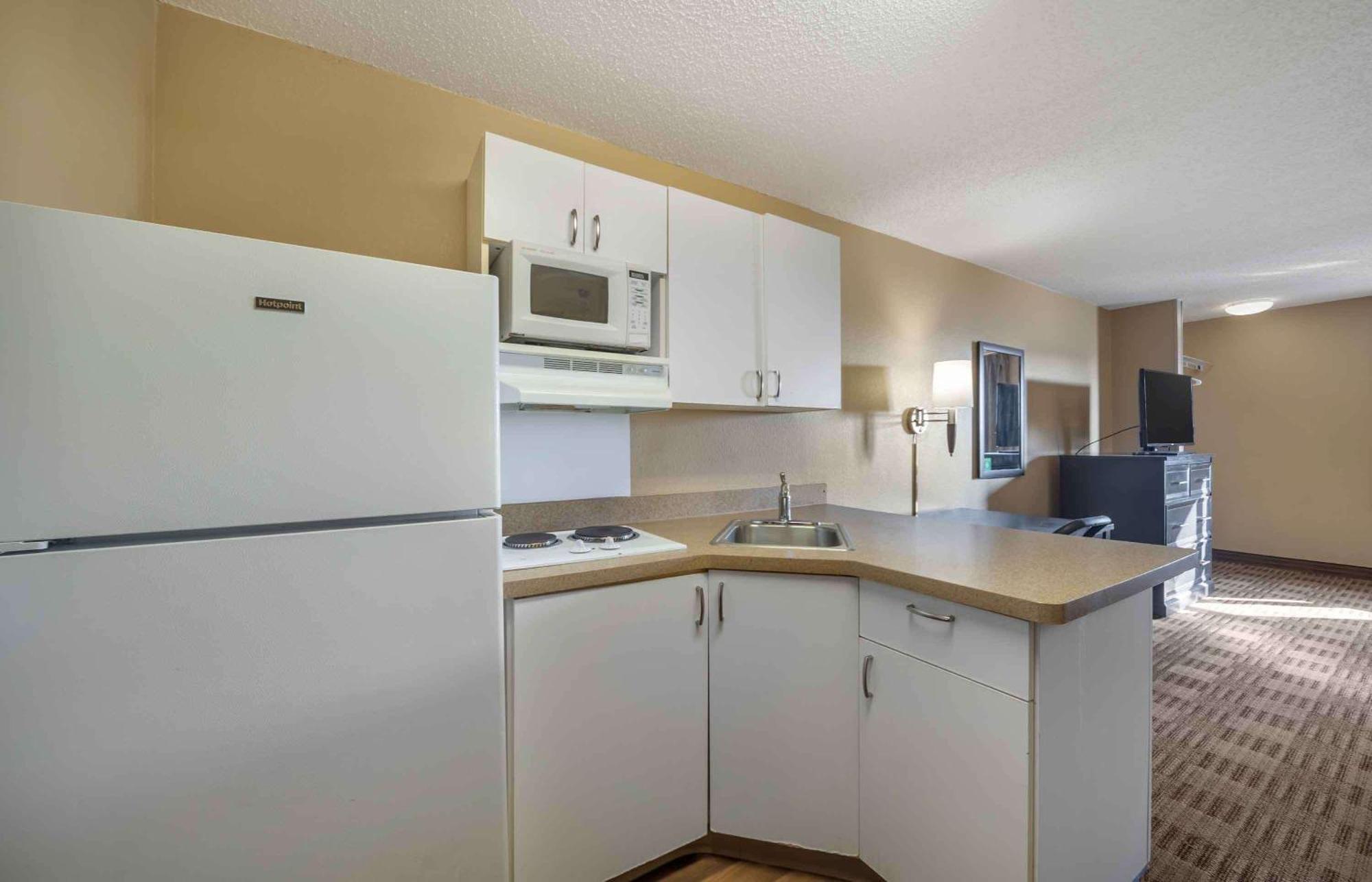 Extended Stay America Suites - Oklahoma City - Airport Exterior photo